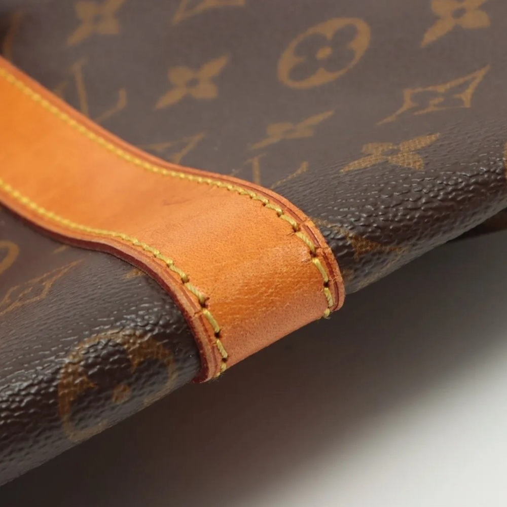 Louis Vuitton Monogram Keepall 55 - M41424 - Picture 12 of 14